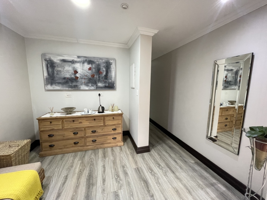 4 Bedroom Property for Sale in Heuwelsig Free State
